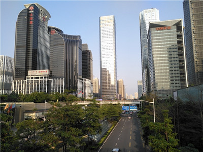 上海学生上课期间享受清爽茶水，价钱公开透明，绝无额外费用